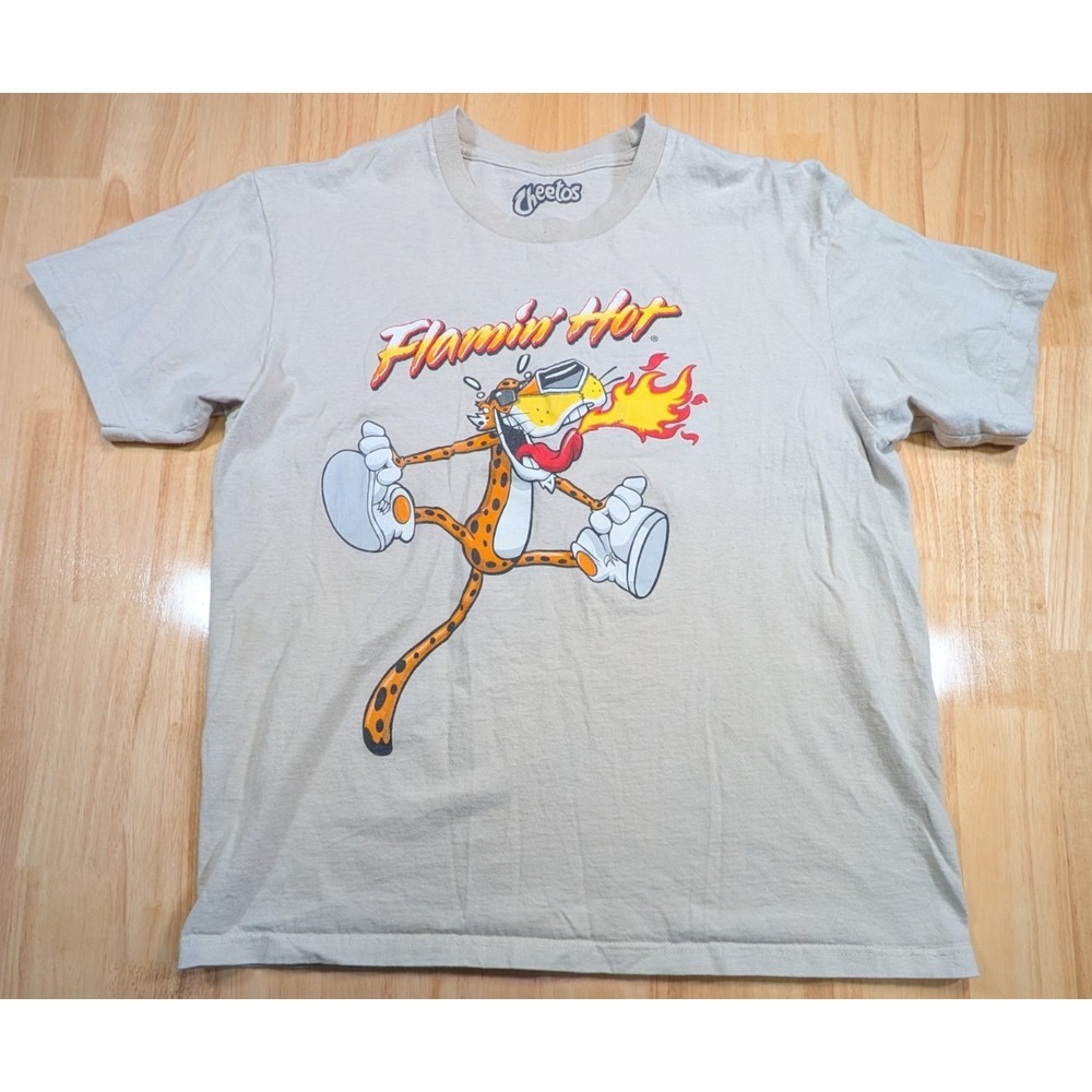 Cheetos Flamin Hot Chester Cheetah Graphic T Shirt Beige Men's Large